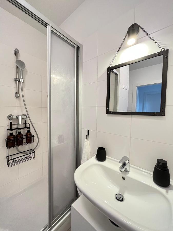 Penthouse Near Central Station With Free Parking Wien Ngoại thất bức ảnh